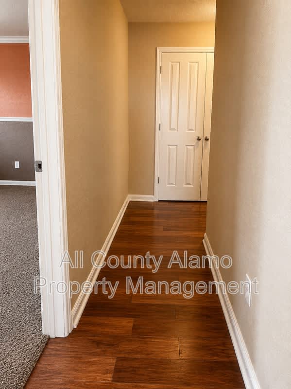 5565 Saffron Way – photo 5
