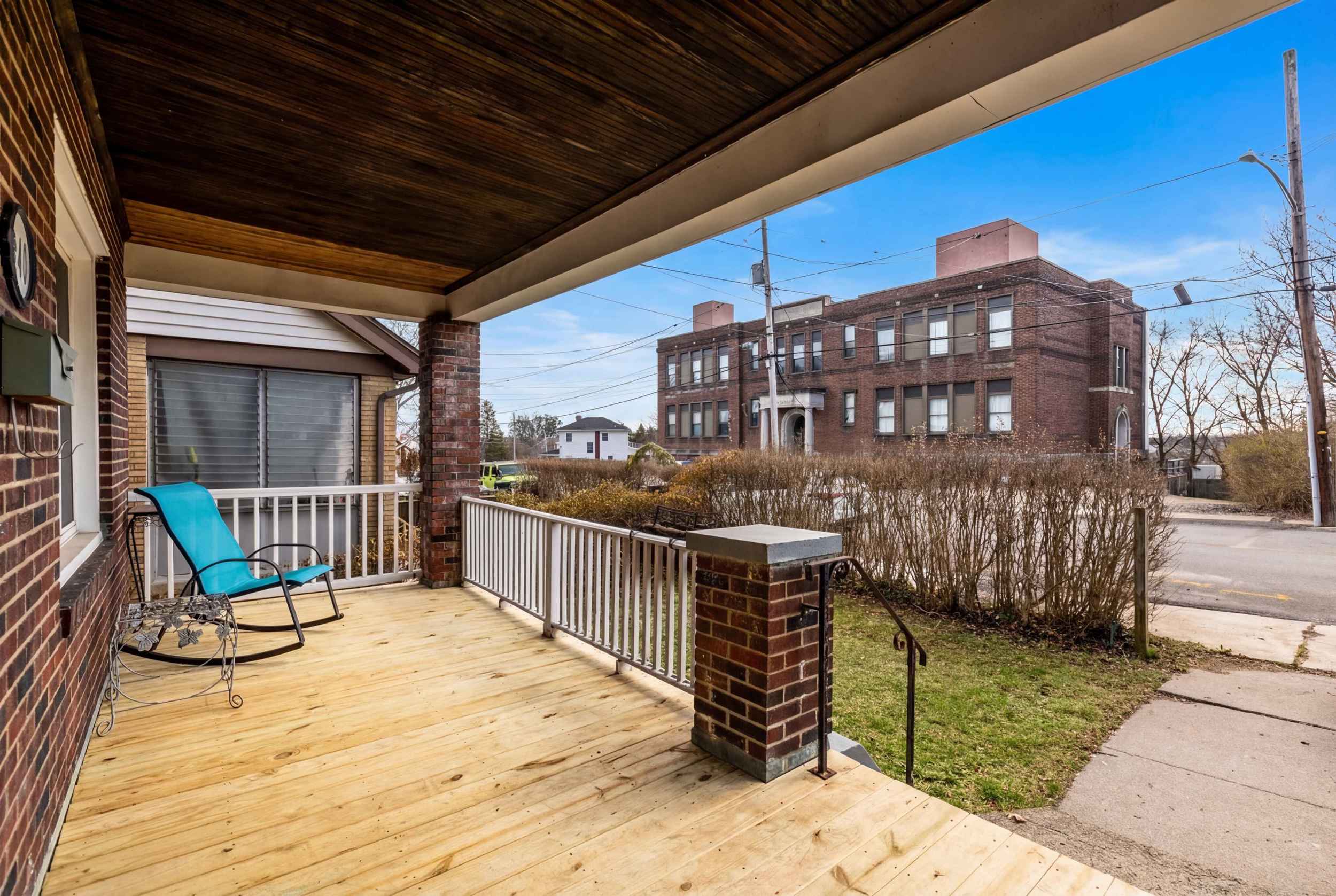 240 Ridgewood Avenue – photo 3