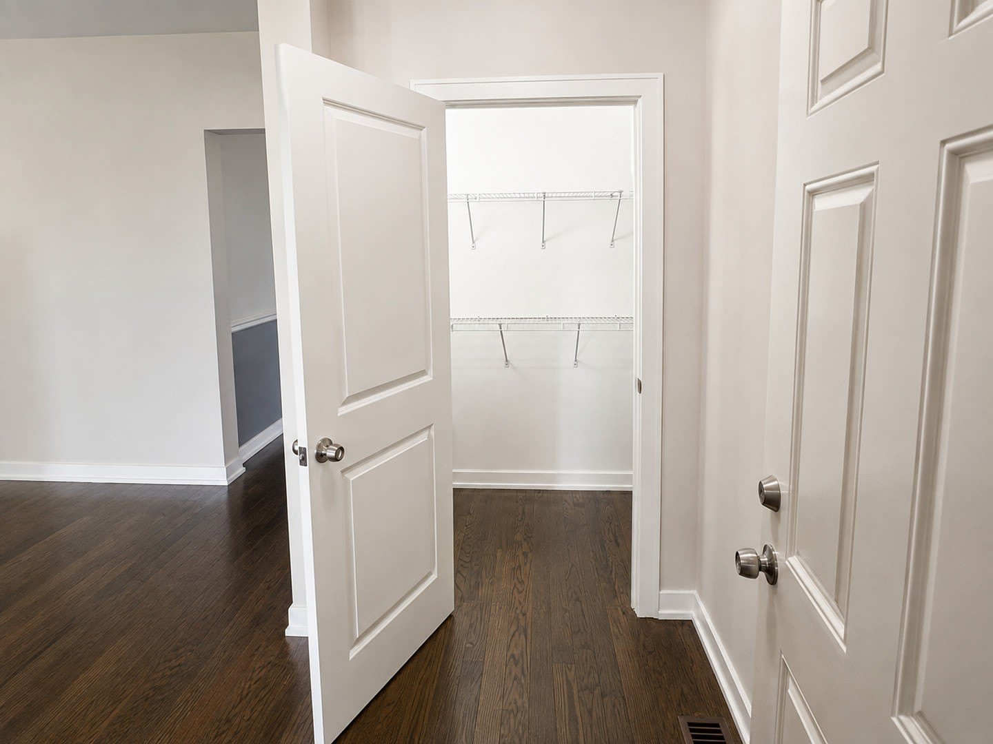 7817 S Aberdeen Street – photo 3
