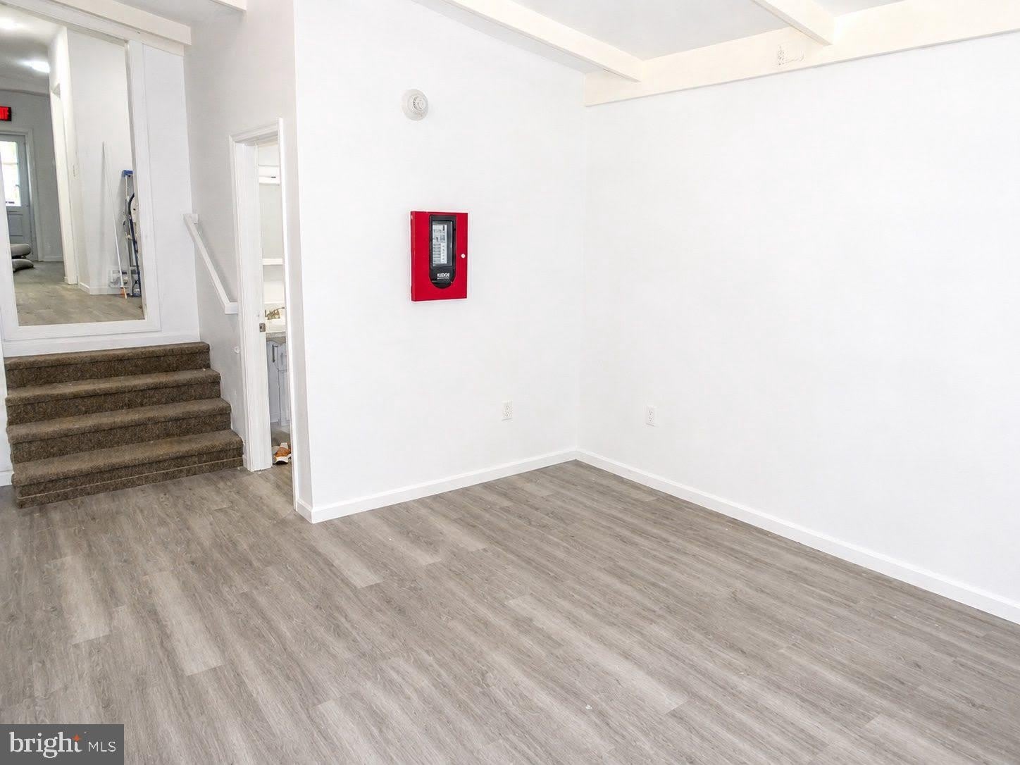 5018 W THOMPSON Street – photo 3