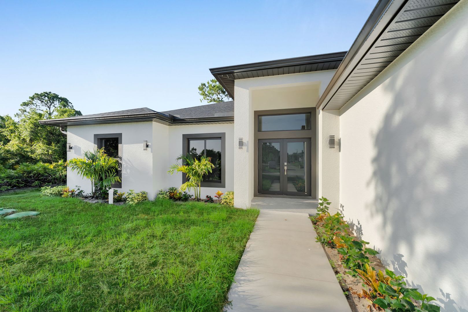 Brand New Home In Lehigh Acres Move In Ready Fl 33974 Qualify For A Deposit Free Option And Save On Move In Costs – photo 1