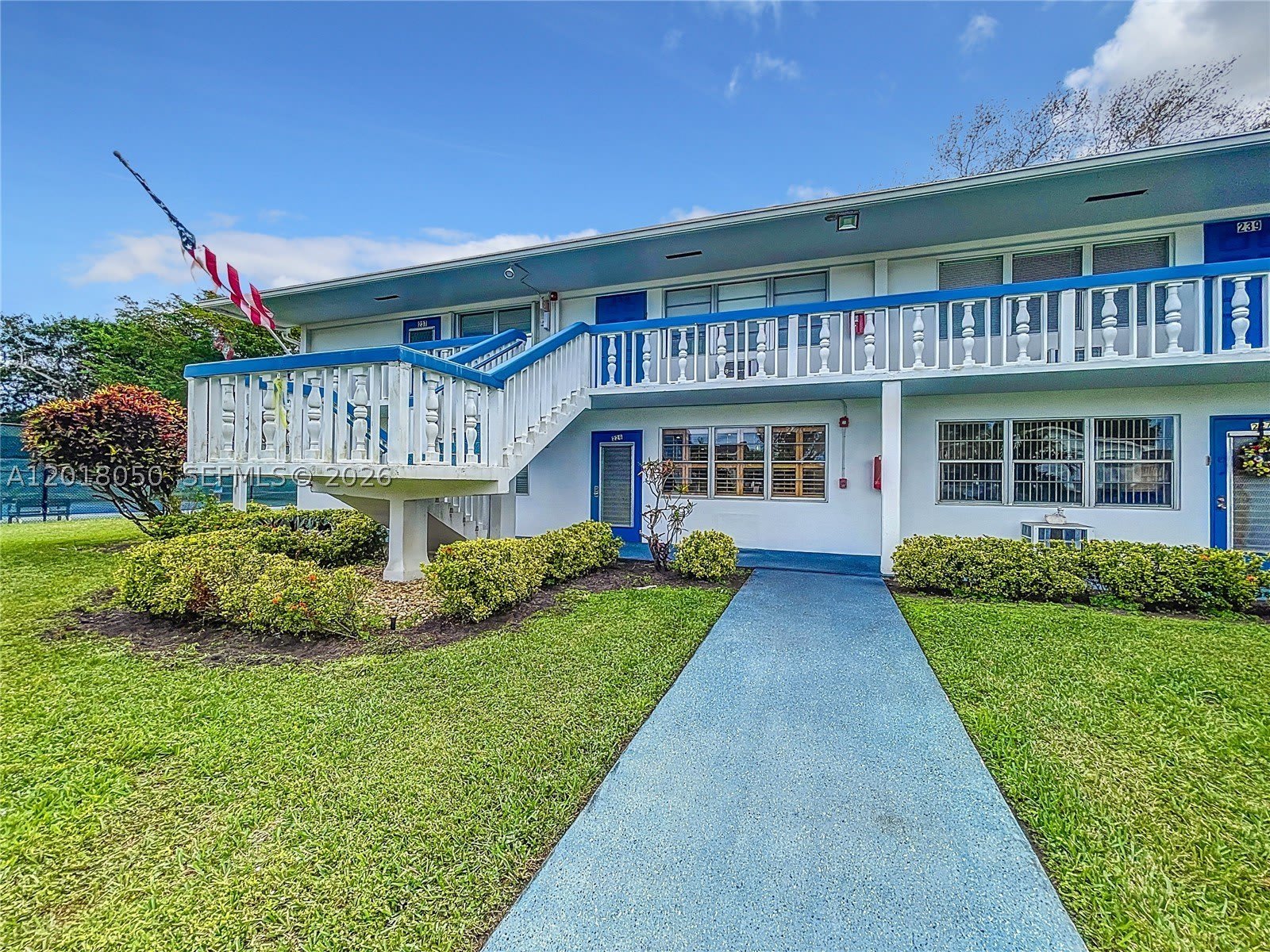 226 Newport O – photo 3