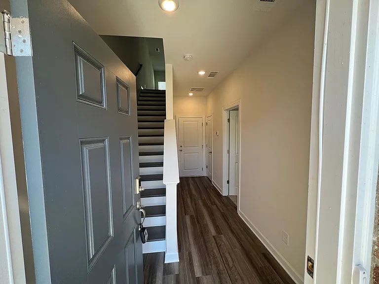 2027 Tears Ln Charlotte, NC 28217 – photo 2