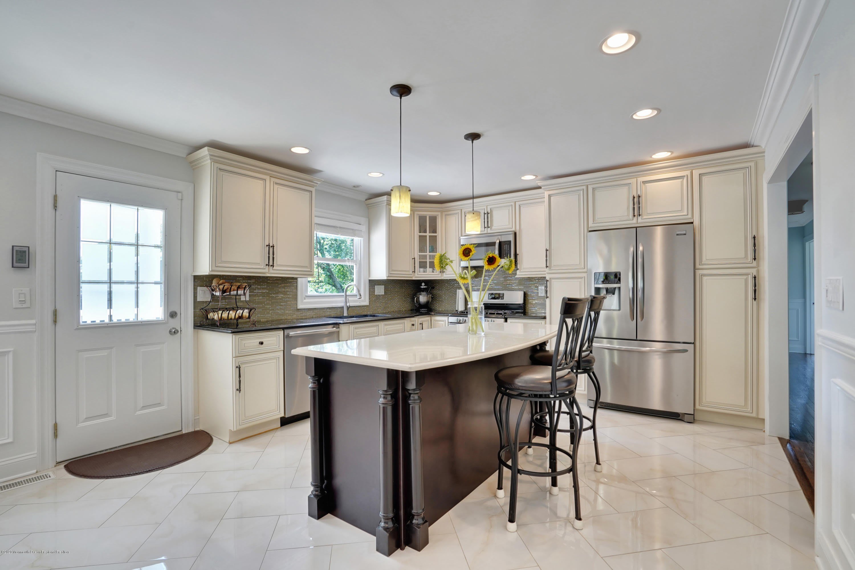 785 Norwood Avenue – photo 3