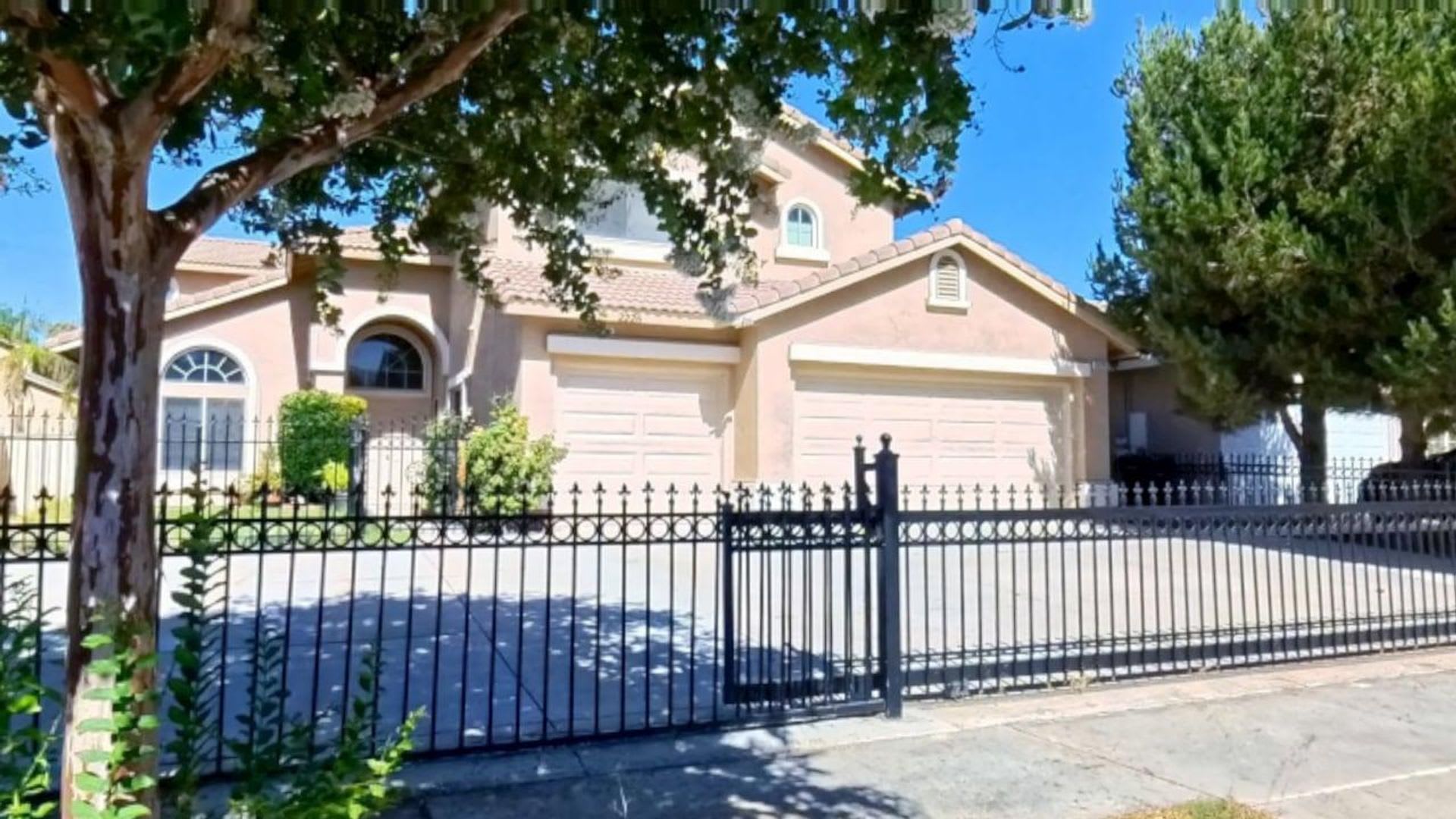 2226 Willowbrook Ln – photo 3