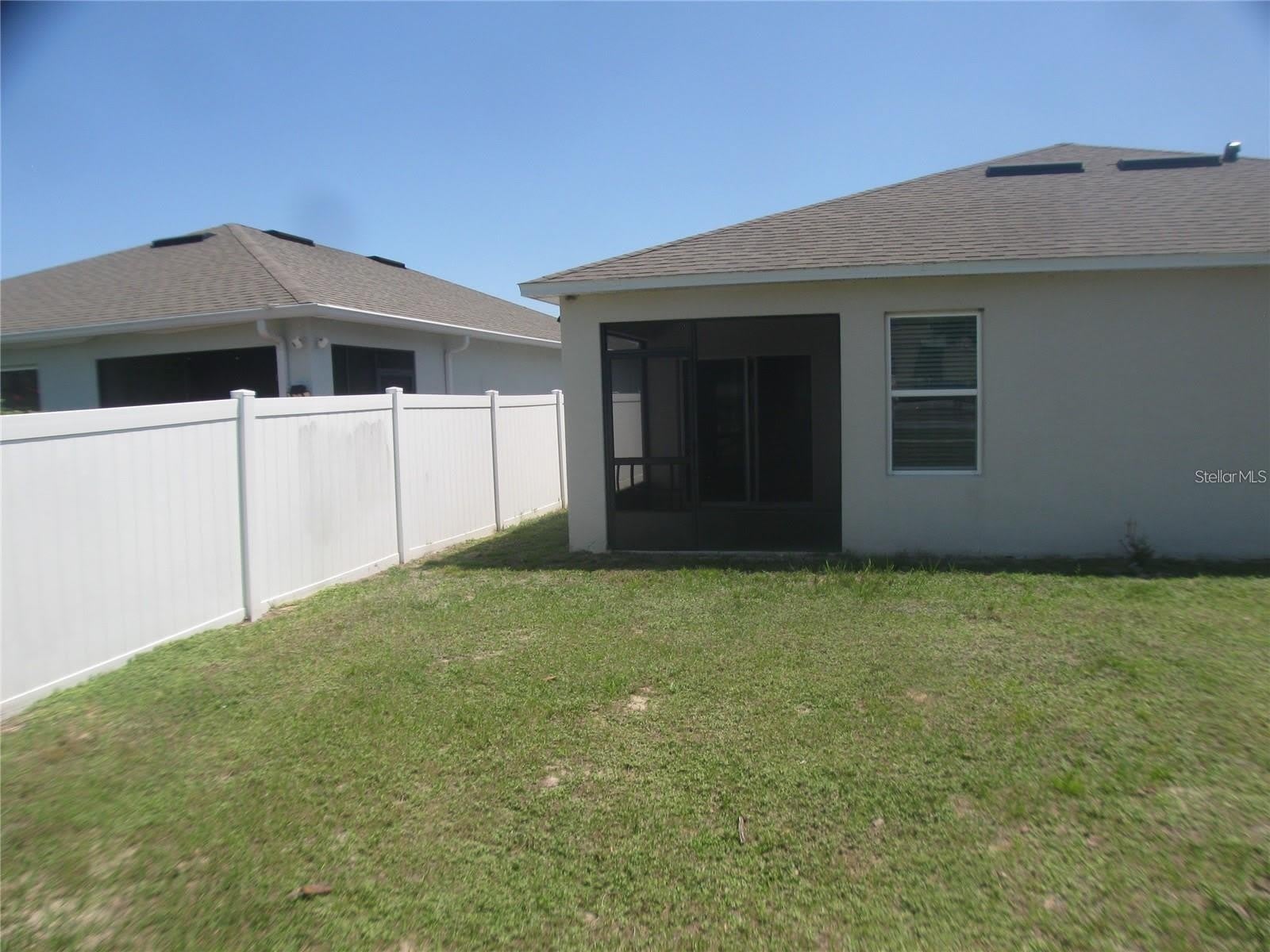 599 AUTUMN STREAM Drive – photo 4