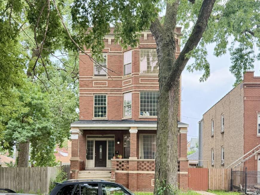 2537 Kildare – photo 1