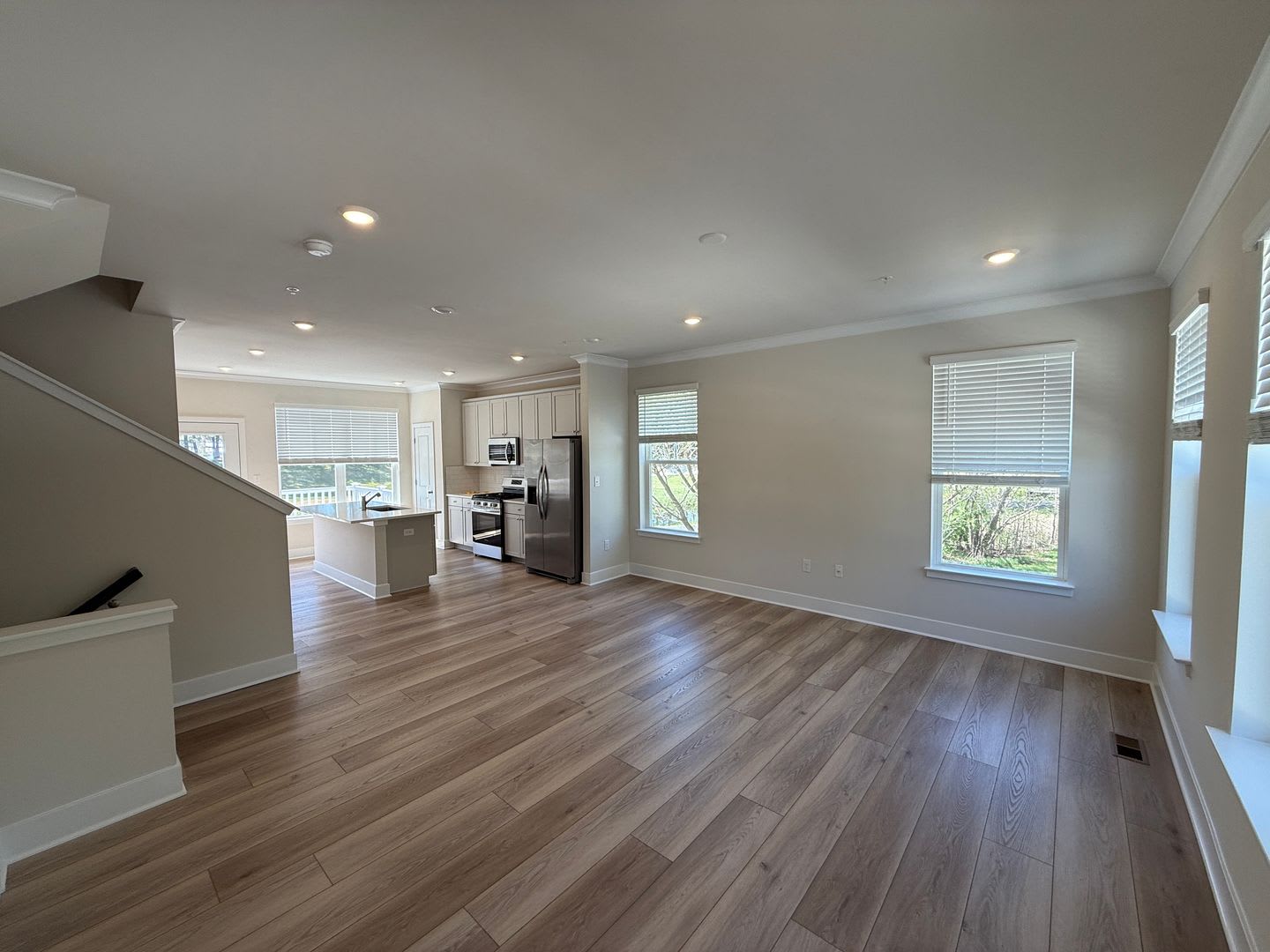 Luxury End‑Unit Townhome with Golf Course Views at Tides at River Marsh- 3D TOUR – photo 3