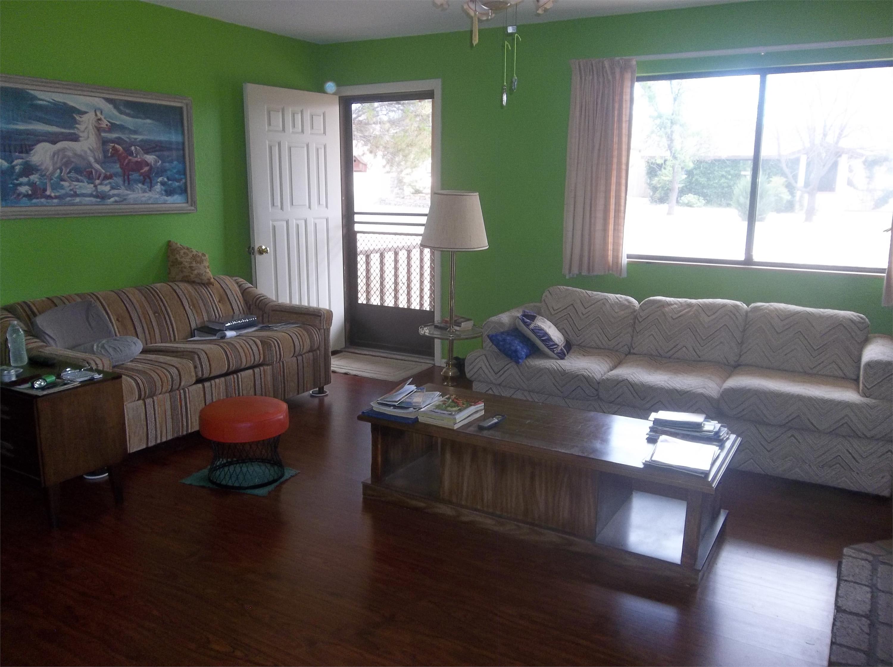 4924 N. Spring Dr – photo 3