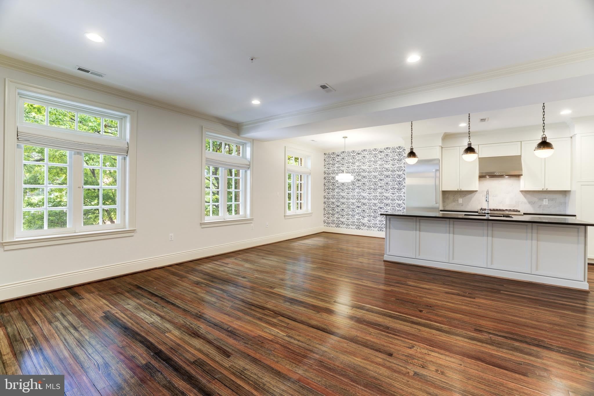 1848 BILTMORE Street NW – photo 4