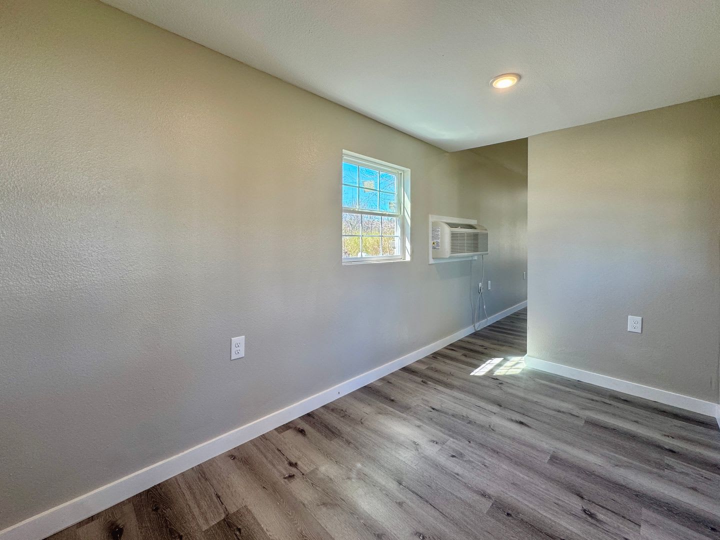 Studio Tiny home in West Batesville – photo 2