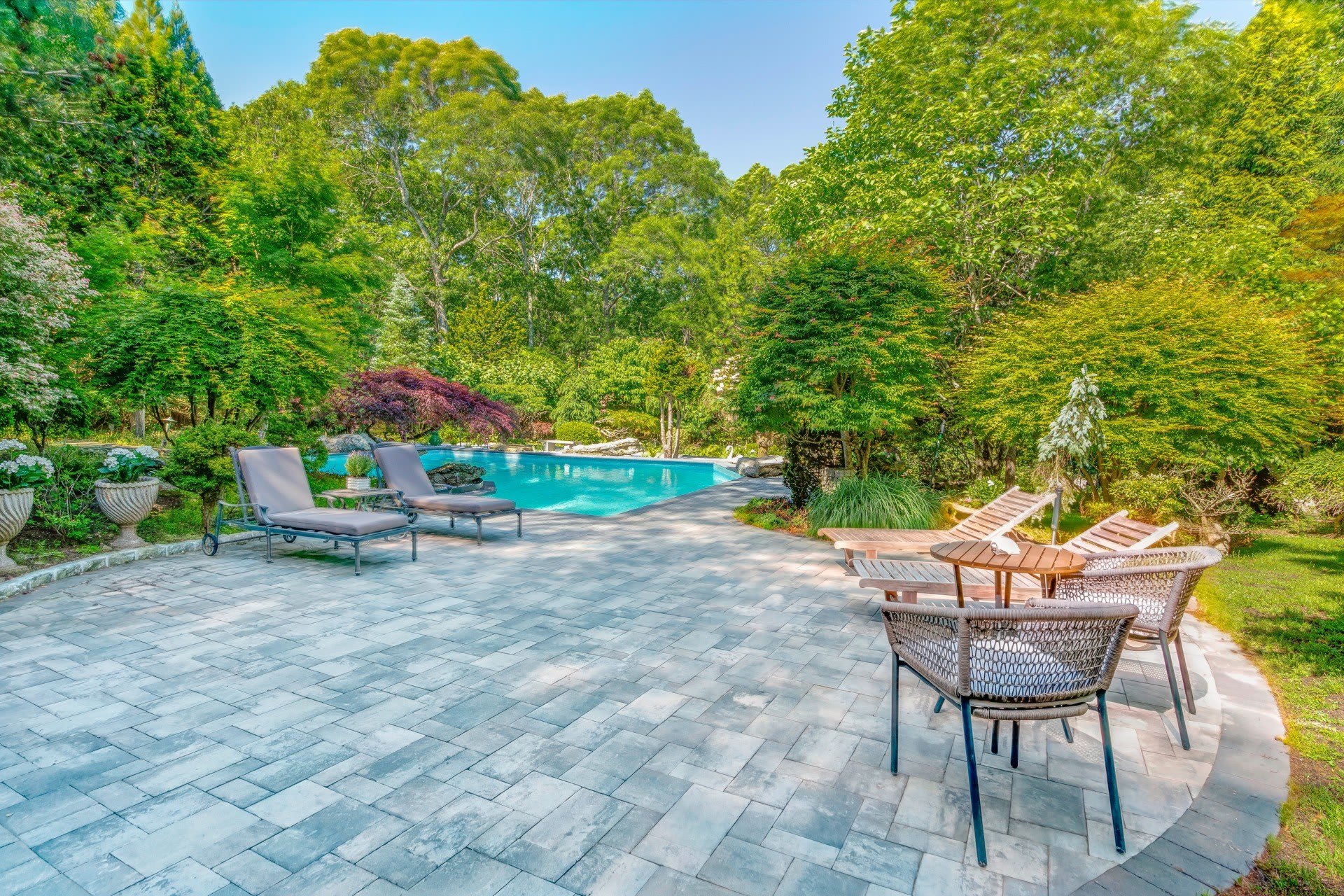 210 Treescape Drive – photo 4