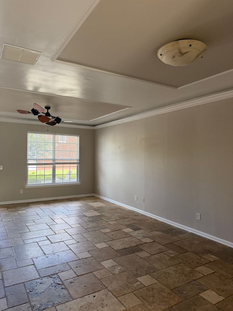 3 bed/ 3 bath Townhouse – photo 4