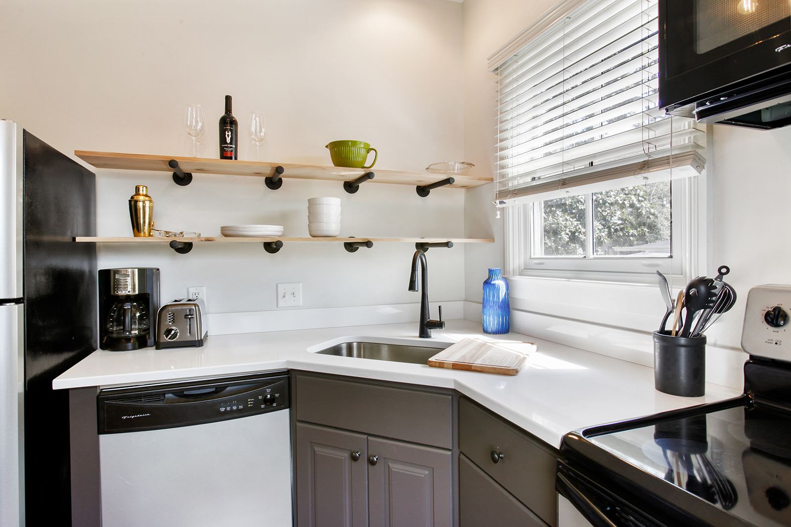 17 W Park Ln – photo 5