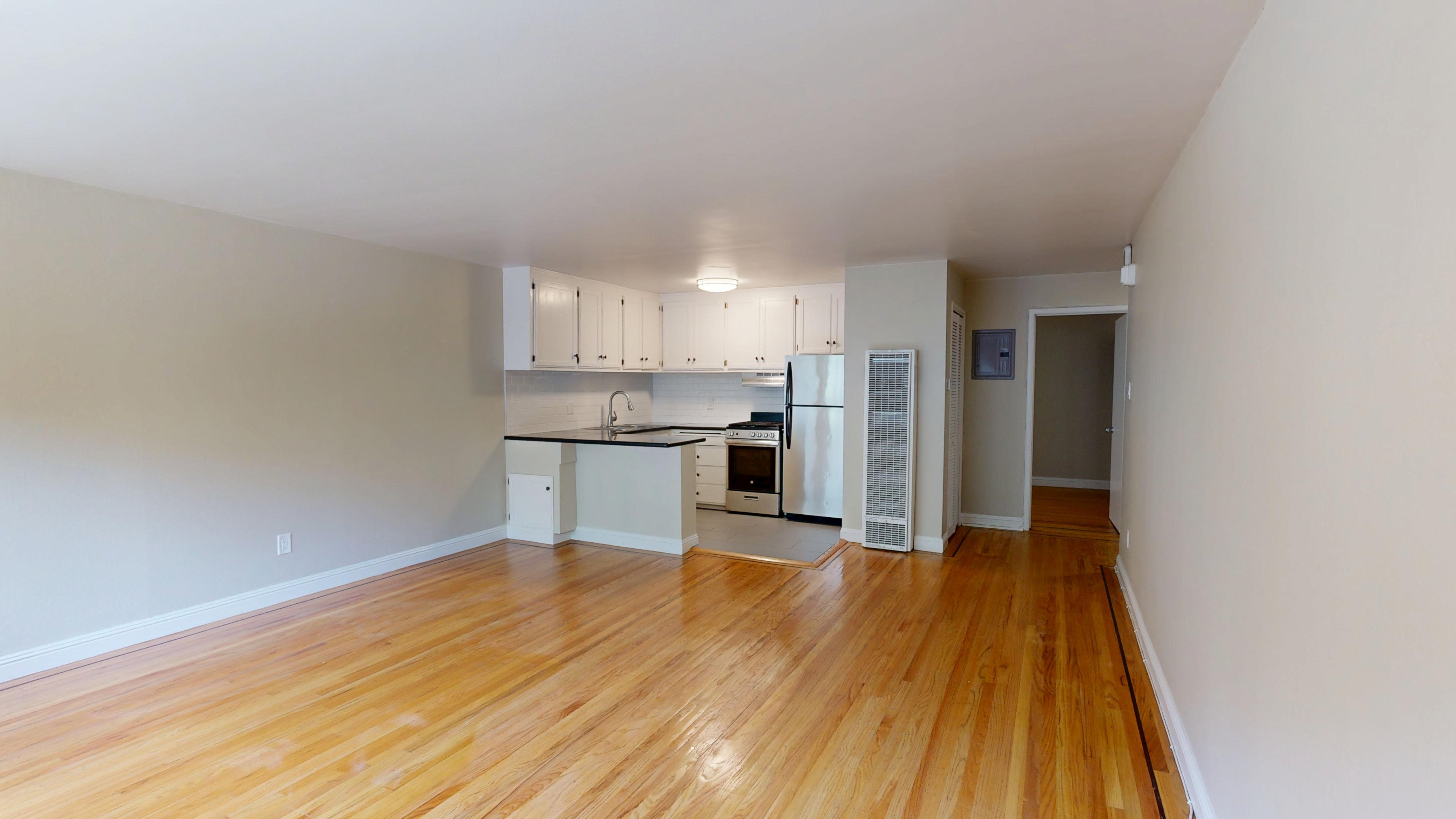 600 Oak – photo 3