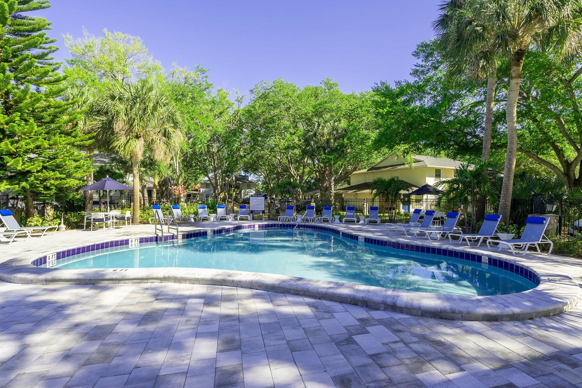 Sherwood Oaks – photo 1