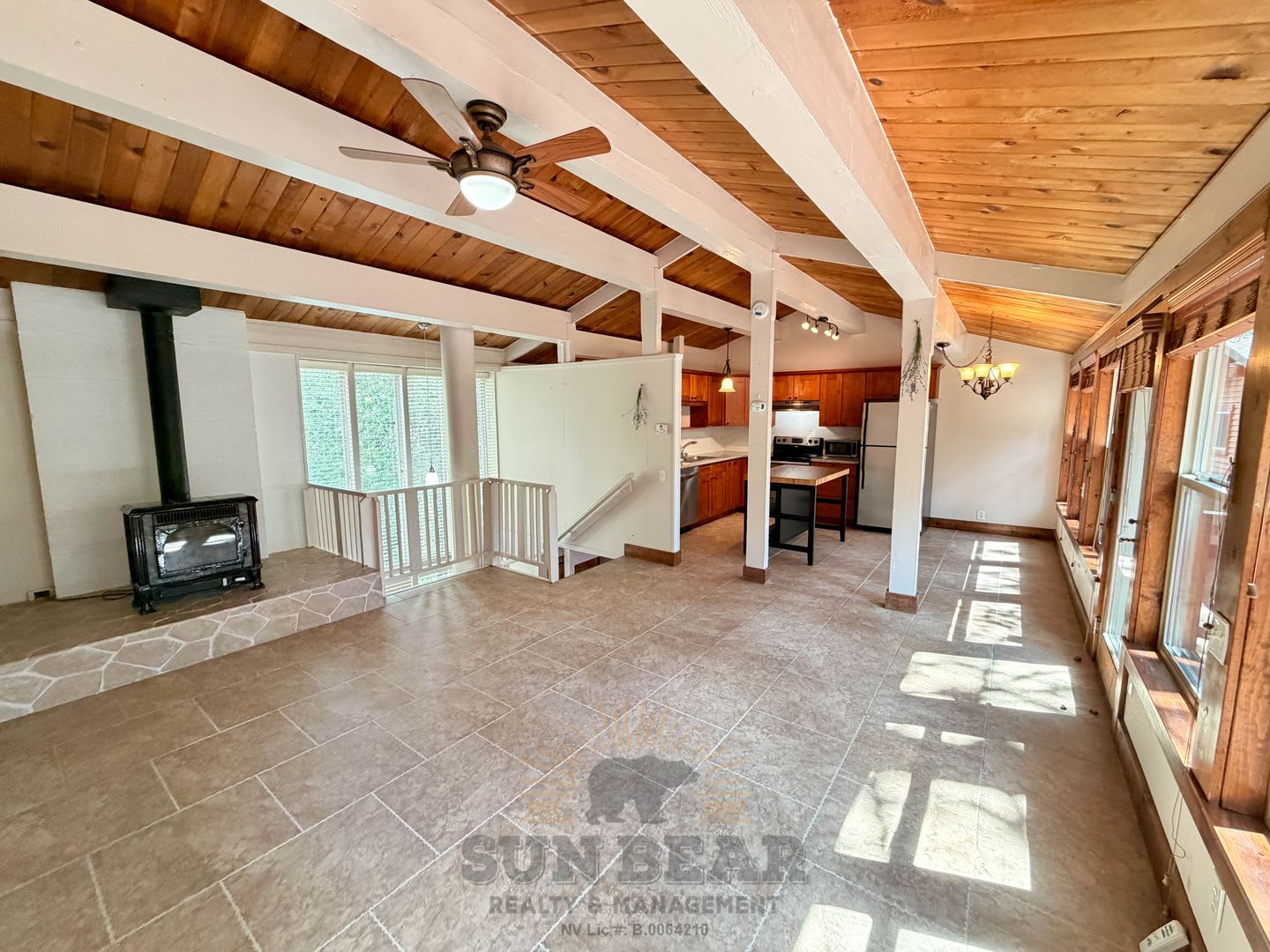 Adorable 2 Bedroom Condo in Incline Crest Complex – photo 2