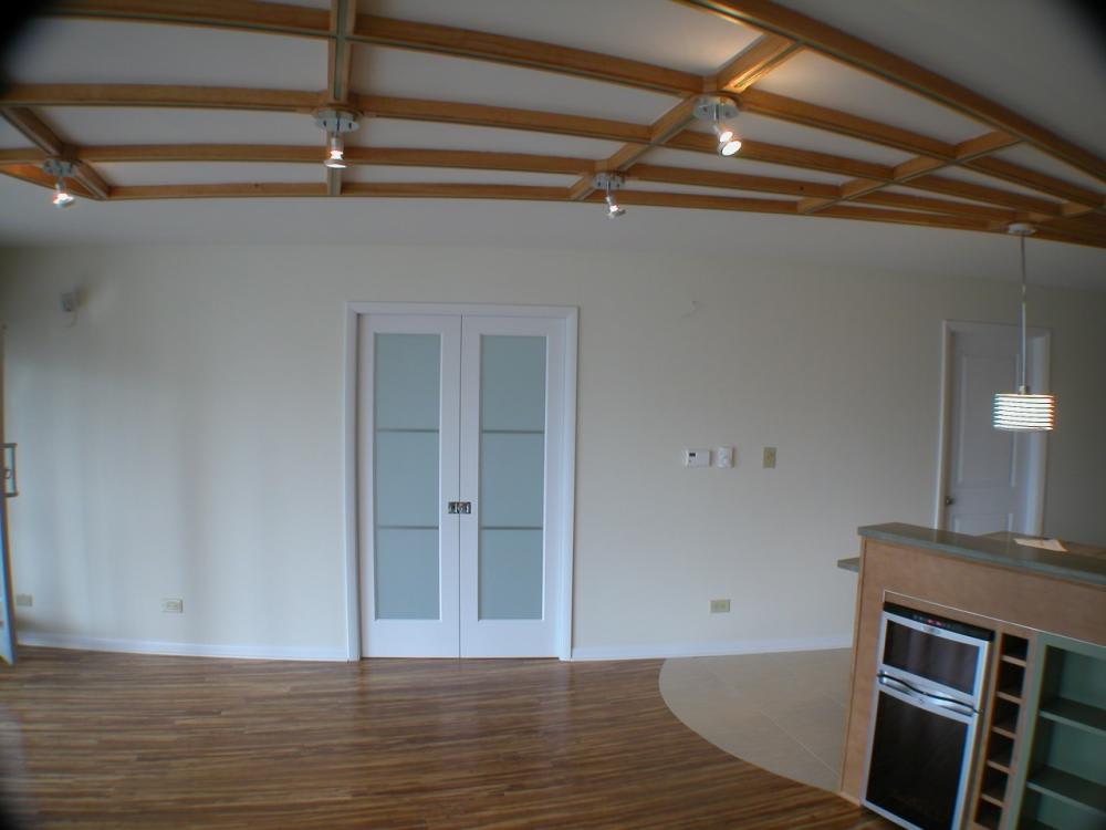 300 N State St – photo 4