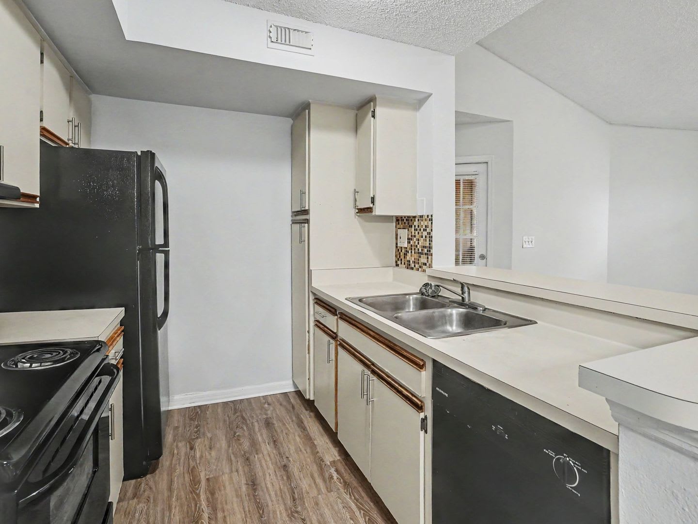 Beautiful Condo with 2-bedroom and 2-bathroom in Bella Vista – photo 2