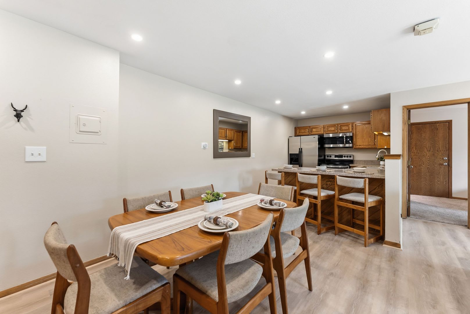 Winter Rental- Amazing Amenities, wood burning fireplace and walkout unit. – photo 5