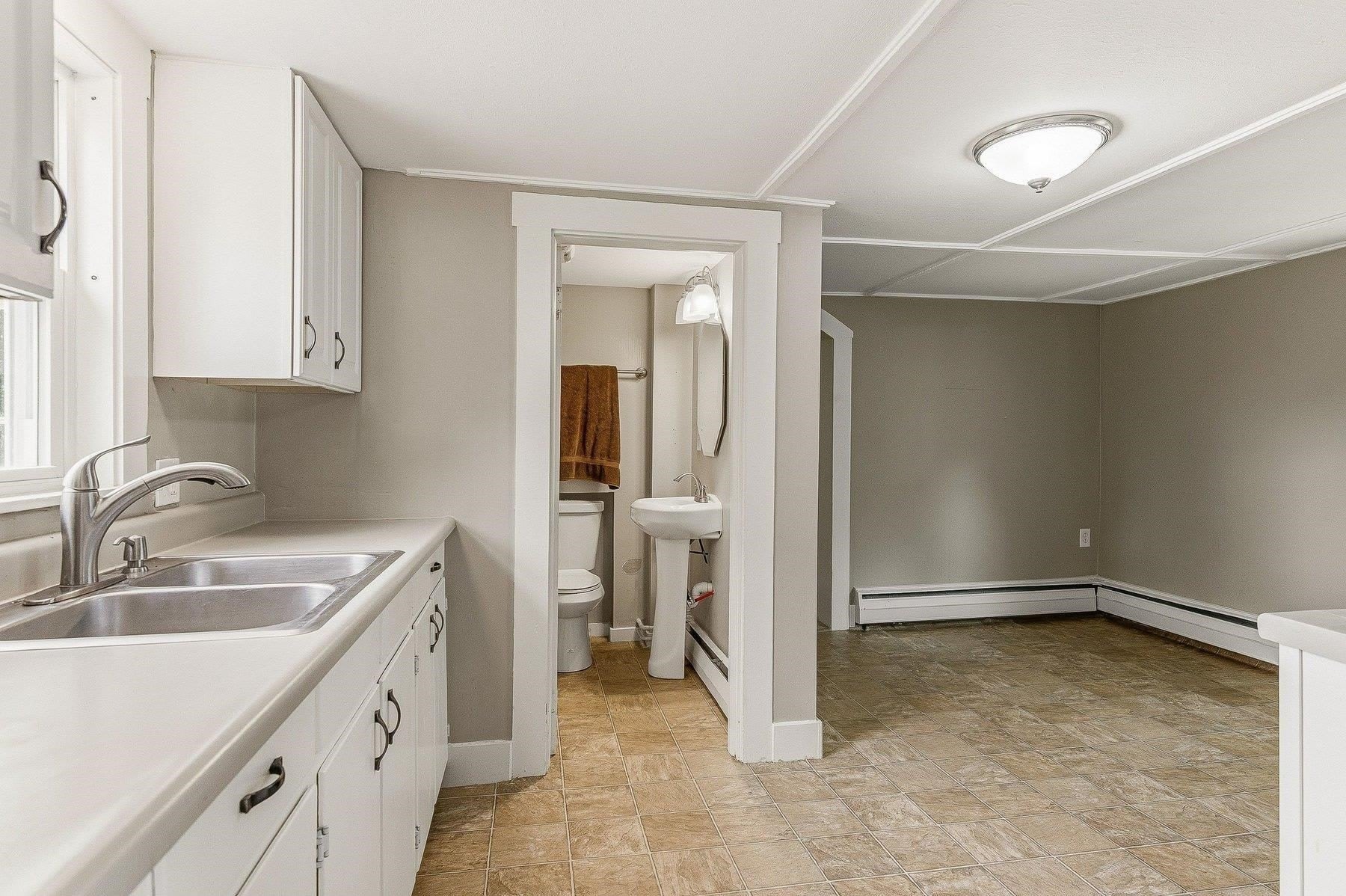 2 Lee Street – photo 5