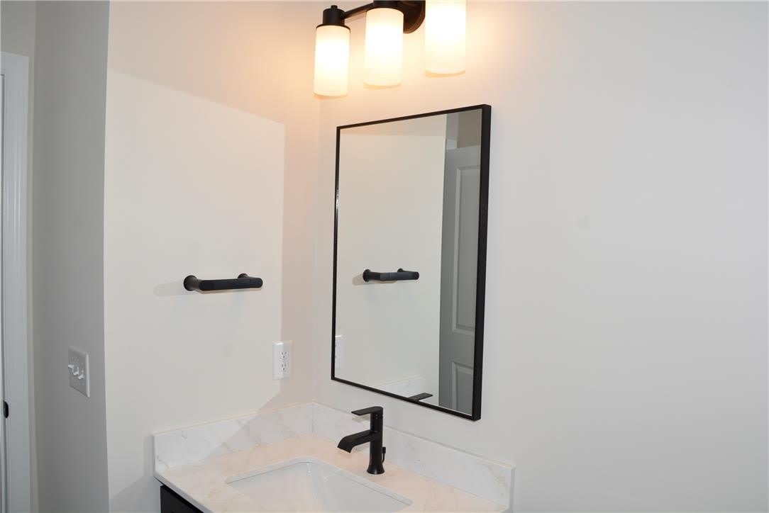 2905 Roosevelt Street – photo 2