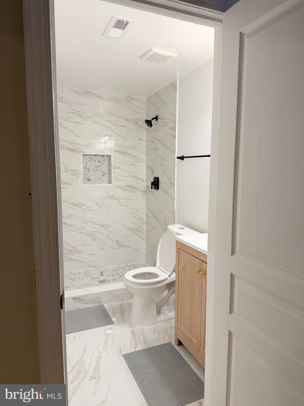 5675 SPRIGGS Drive – photo 3