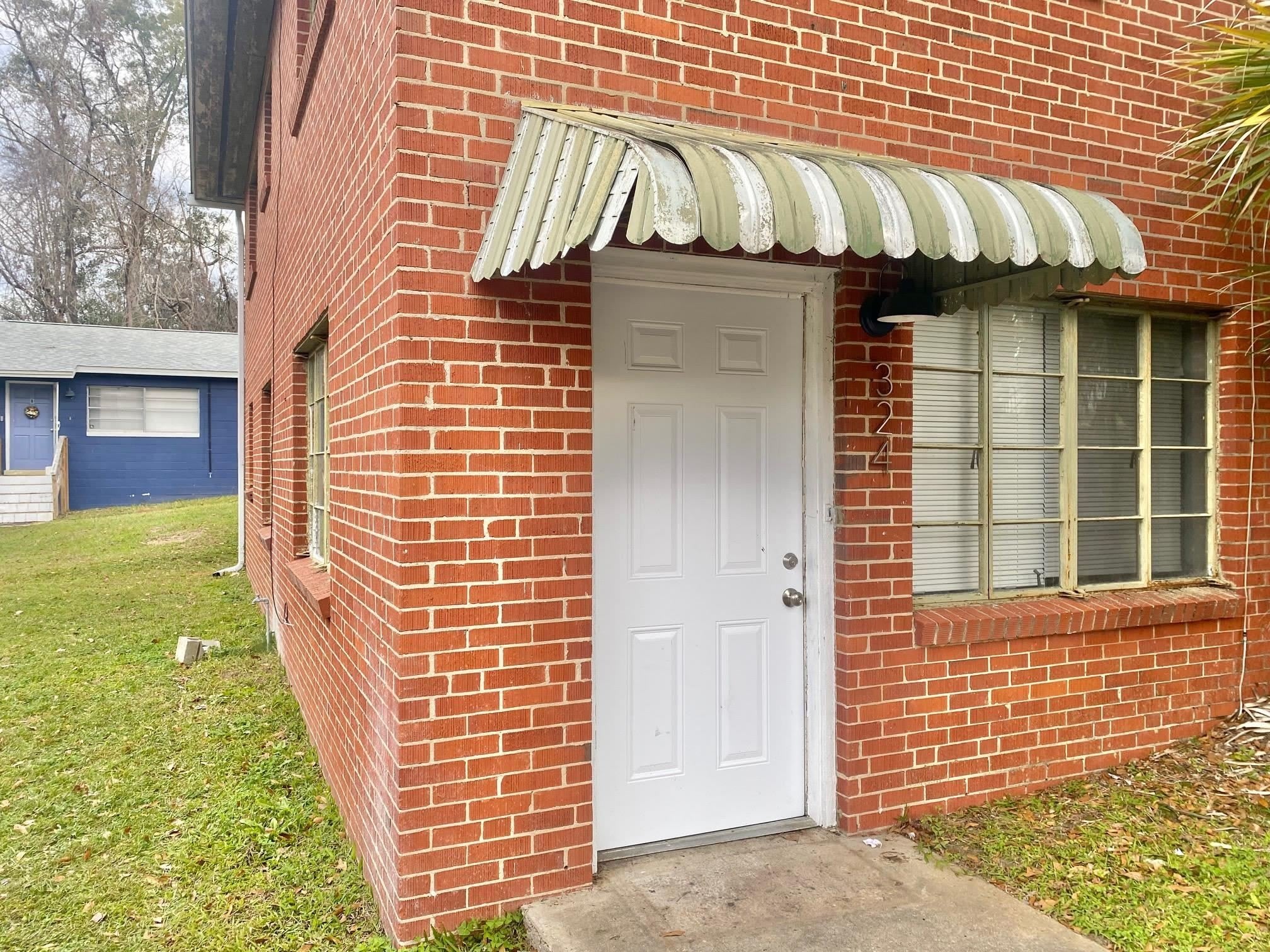 324 E Pershing Street – photo 2