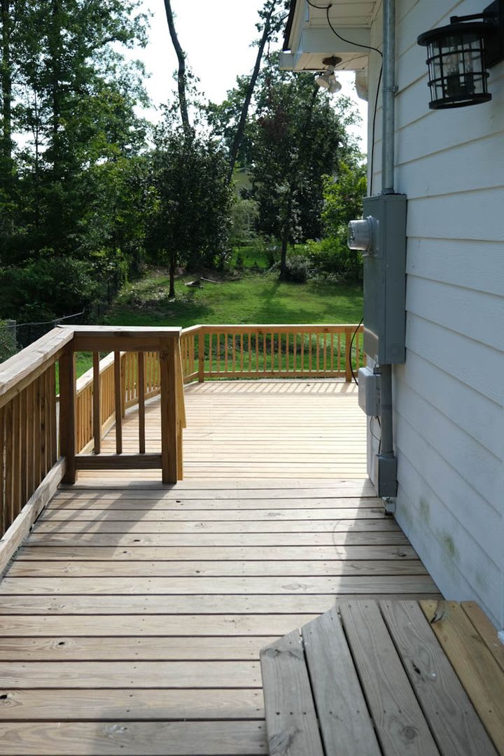3 Bedroom, 2 Bath house with fenced yard! – photo 4