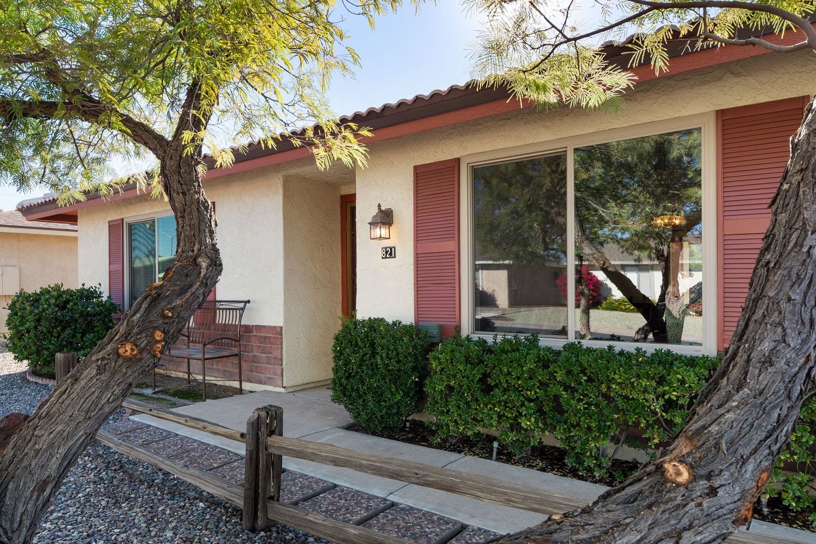 Discover Comfortable Living In This 2Bedroom 1 5 Bath Home In Leisure World A 45 Active Adult Resort Community Available From May Through October 2026 Only – photo 4