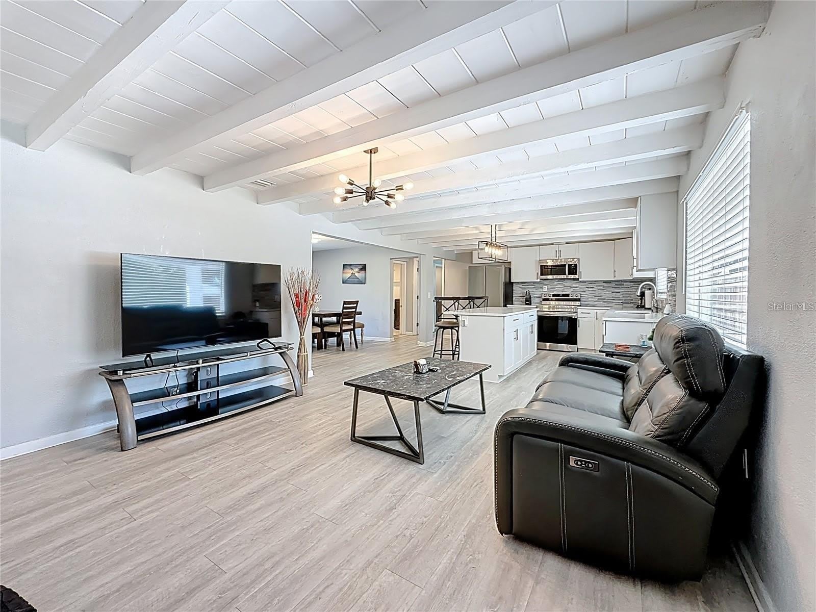 1408 ROGERS Street – photo 4