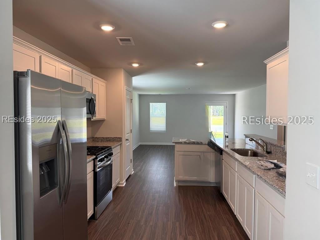 300 Waters Edge Way – photo 2