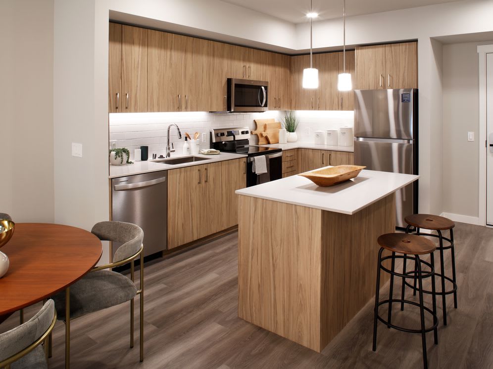 Avalon Alderwood Place – photo 2