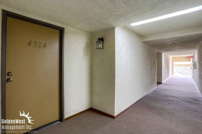 12280 Corte Sabio – photo 2