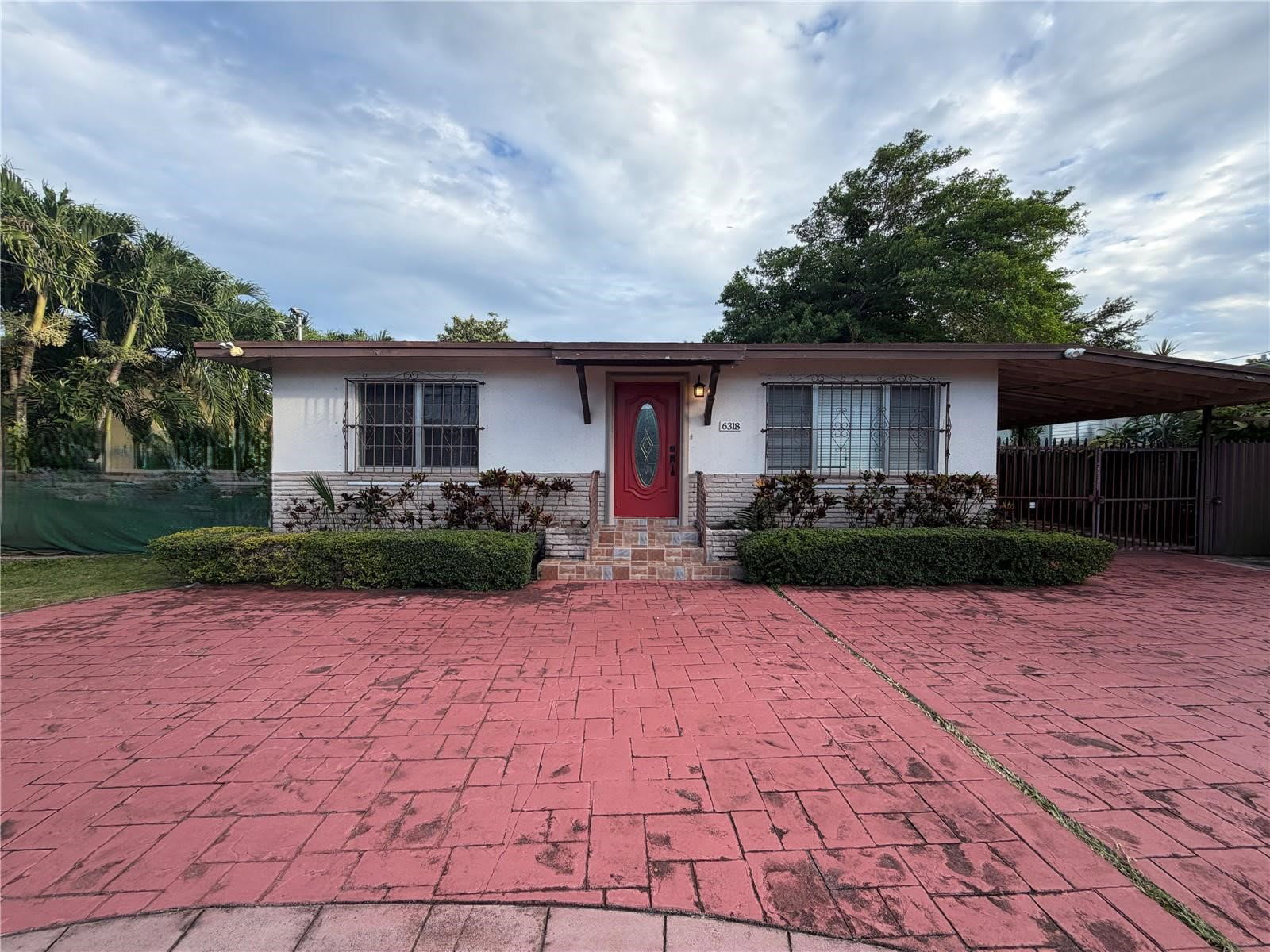 6318 Southwest 27th Street – photo 2