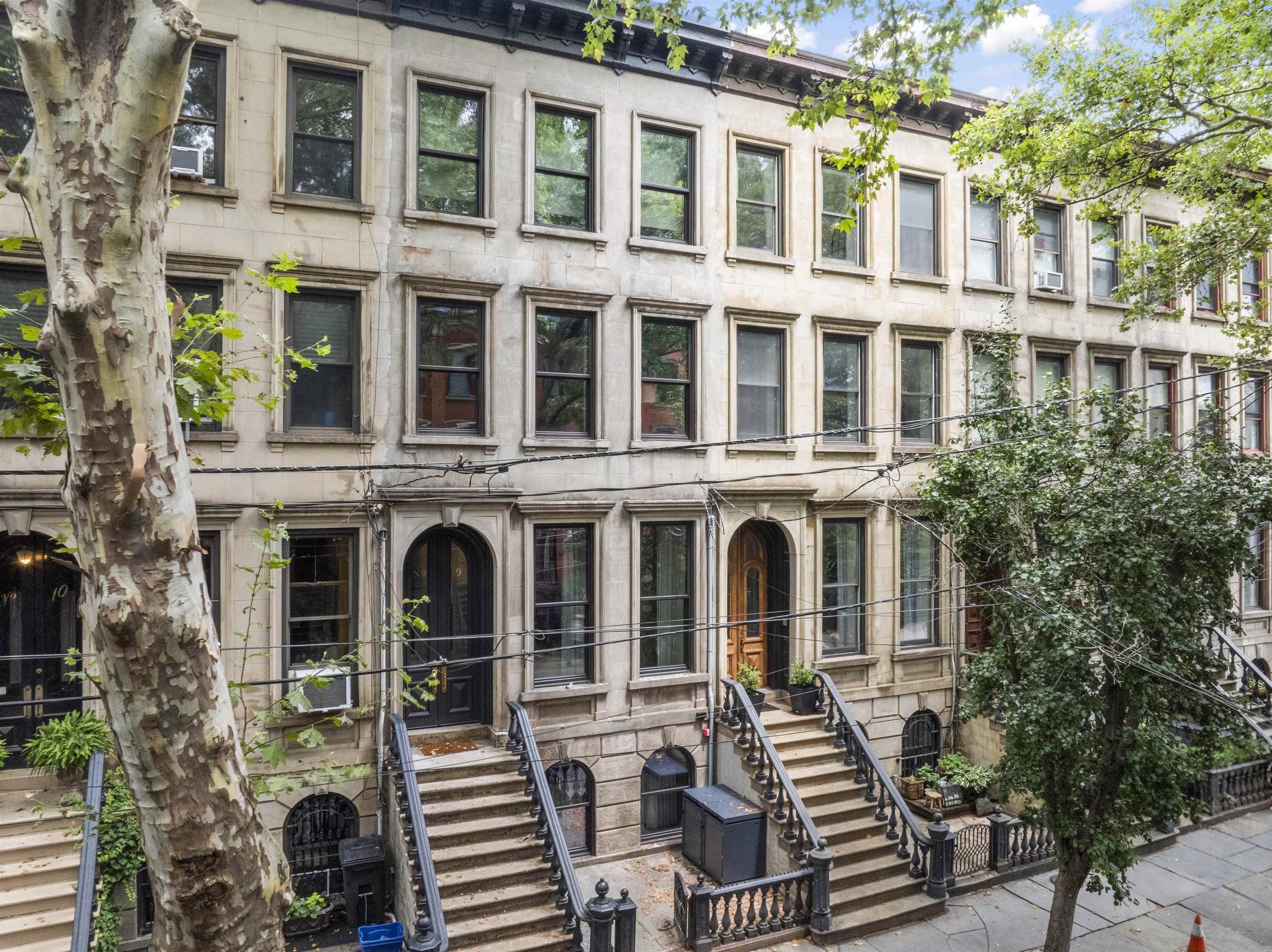 8 Paulmier Pl – photo 2