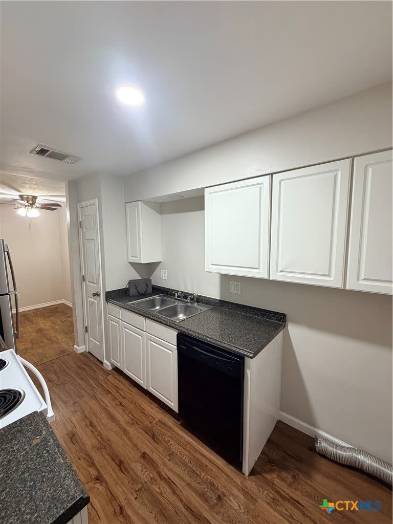 208 Uhland Road – photo 1