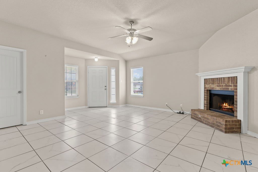 4703 Stonehaven Drive – photo 2