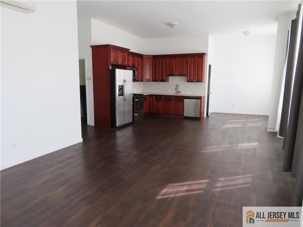 396 Main Street – photo 2