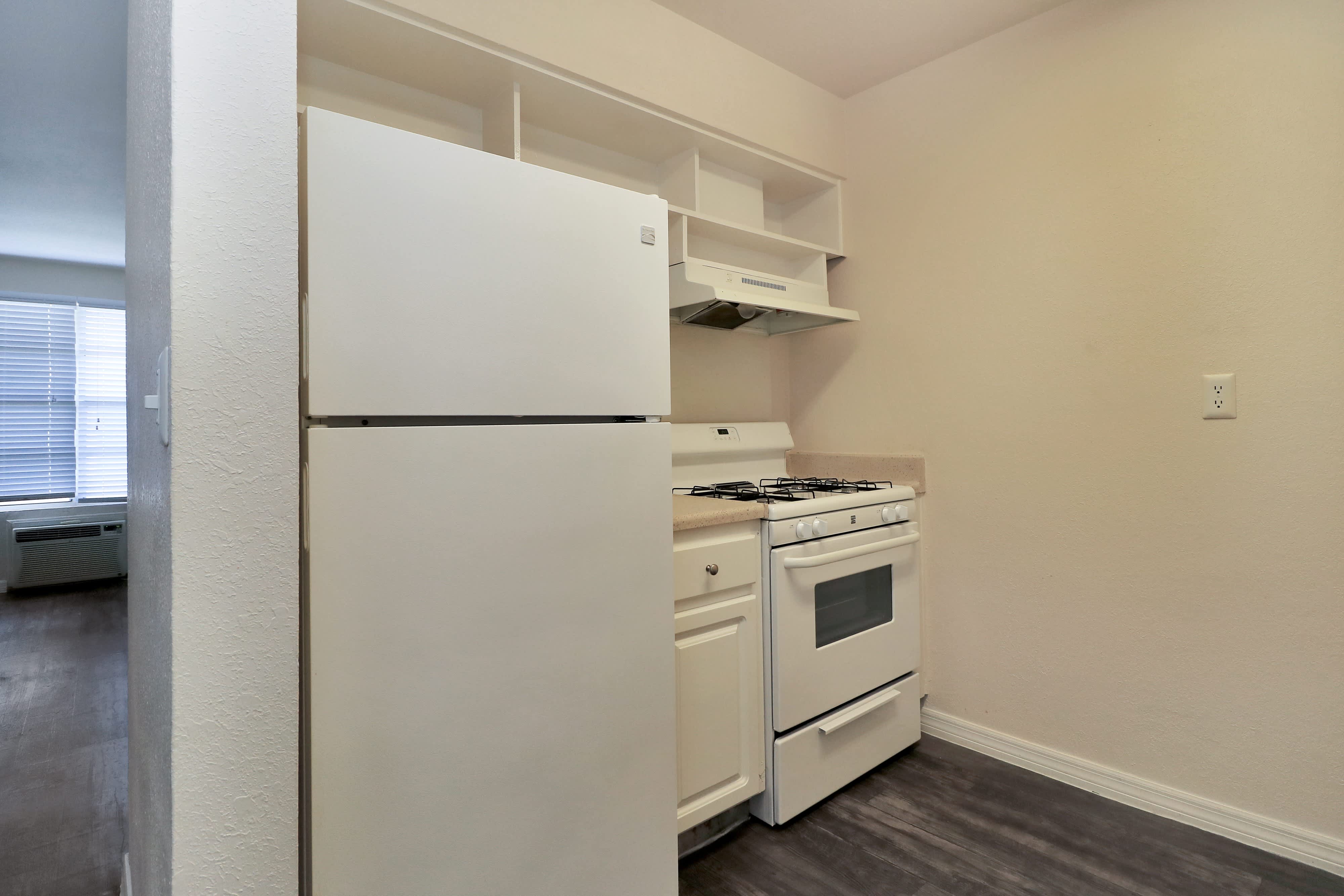 Greenway Apartments – photo 3