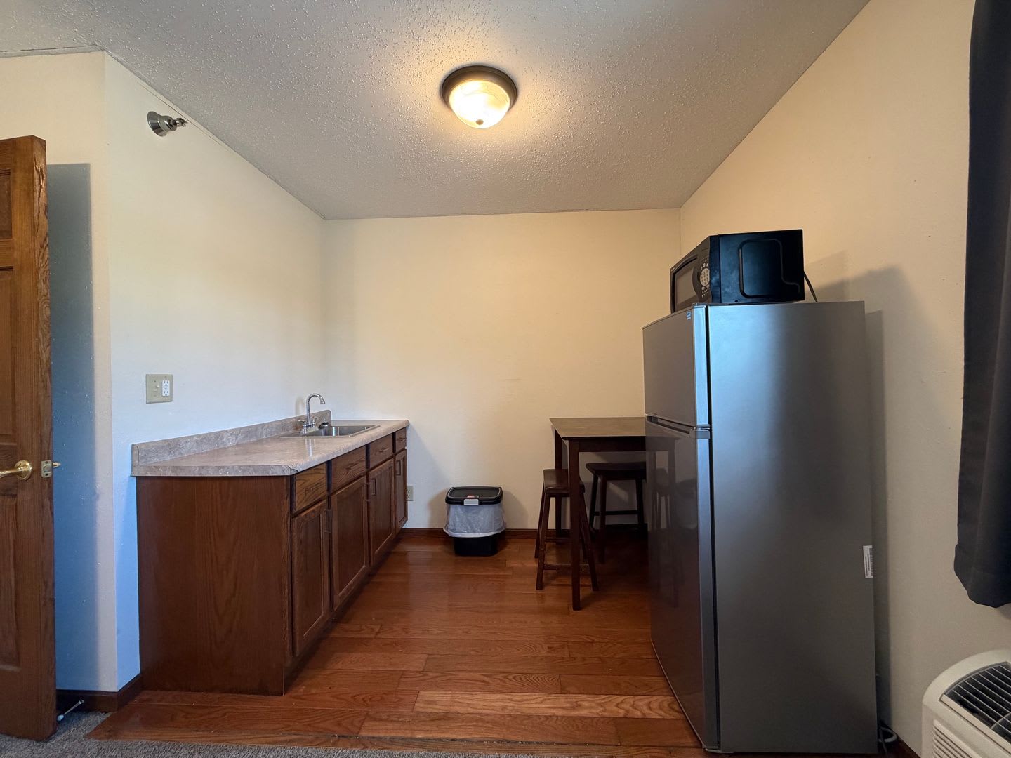 241 Main Street – photo 4