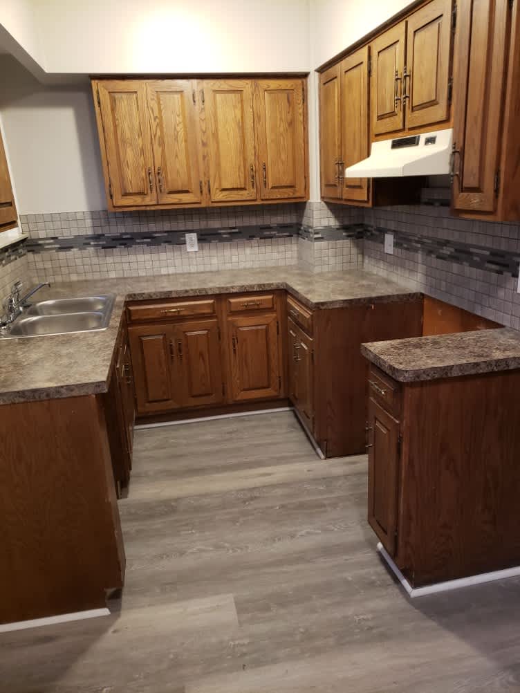 22833 Lake Dr – photo 2