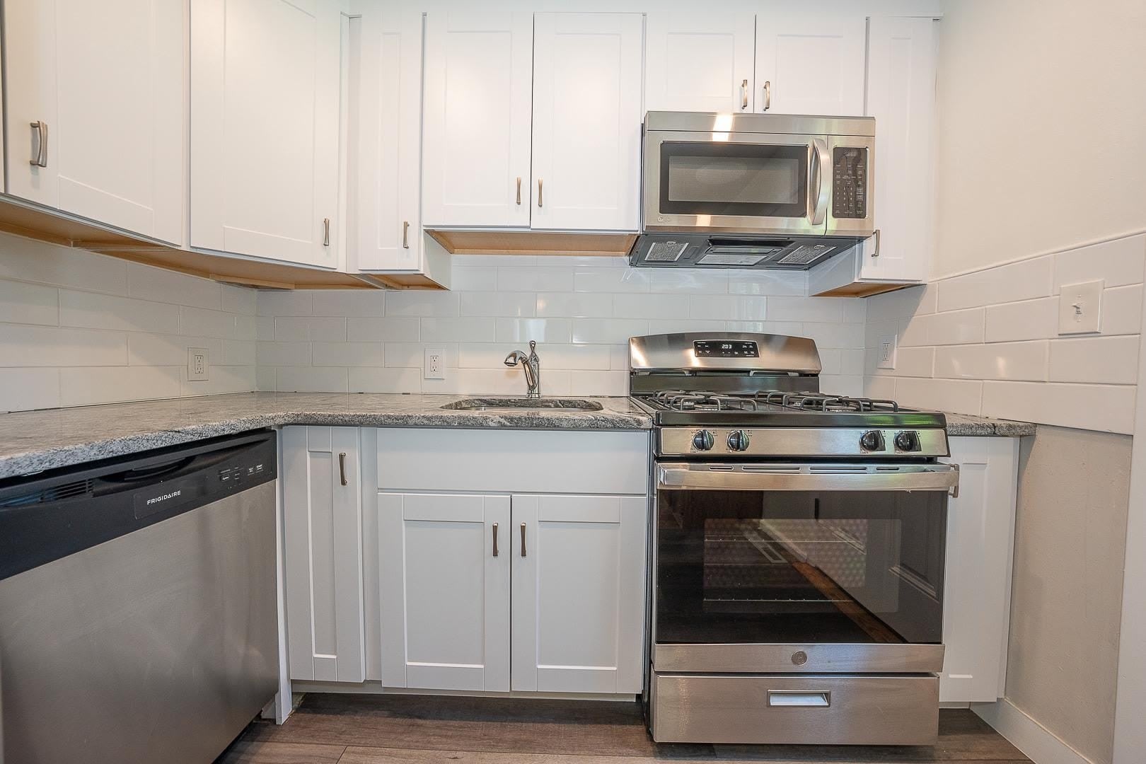 35 EASTWOOD ROAD – photo 5