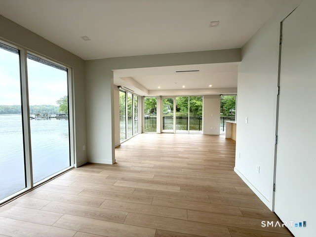 251 Riverside Avenue – photo 5