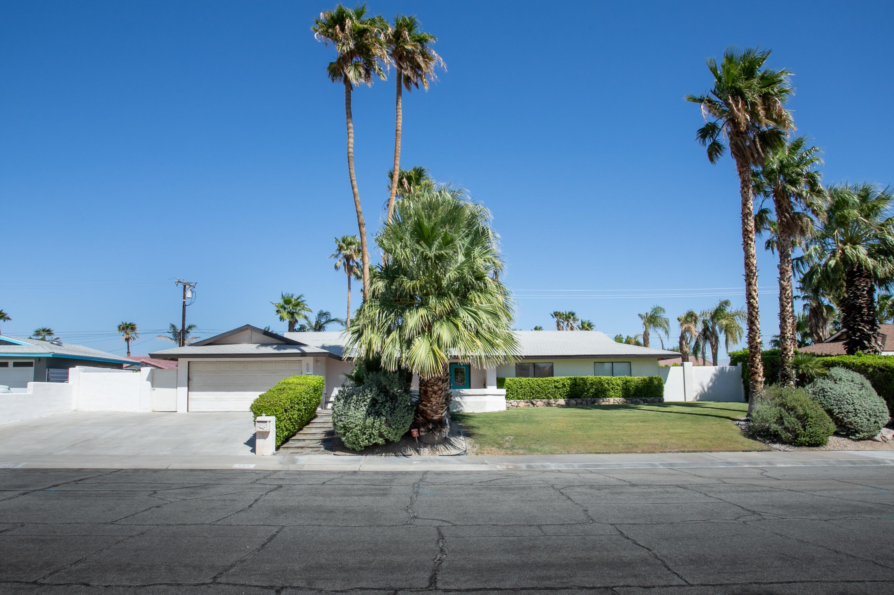 502 E Molino Road – photo 1