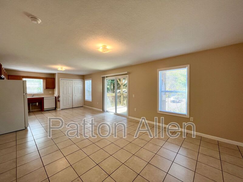 8 Zell Ln – photo 3