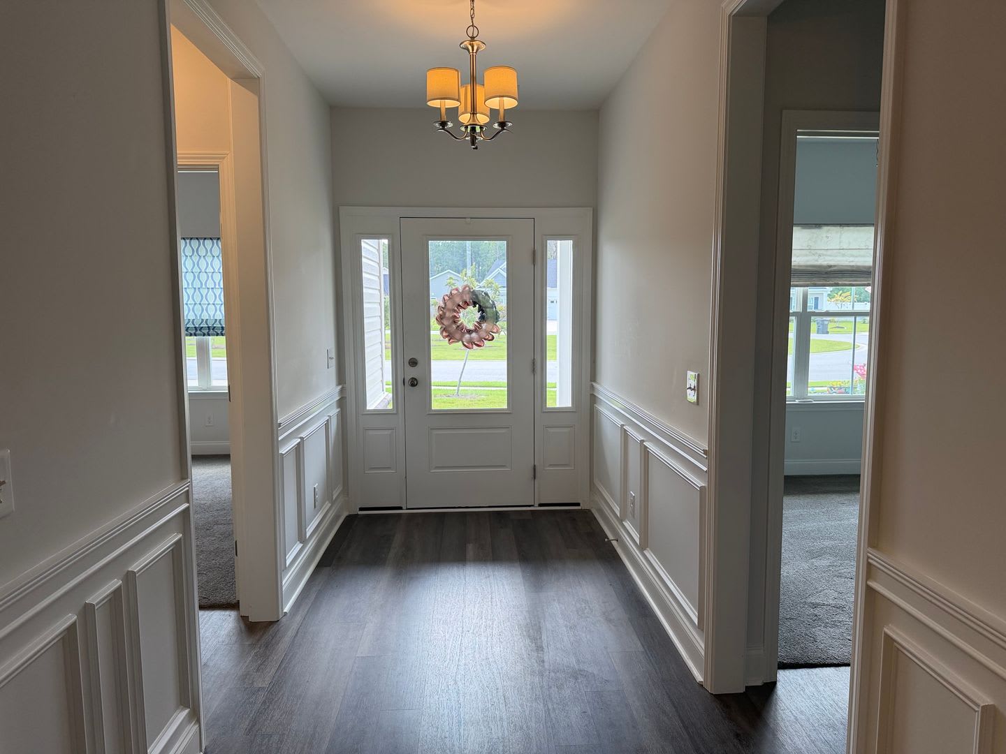 Beautiful Home in Hearthstone Lakes – photo 3