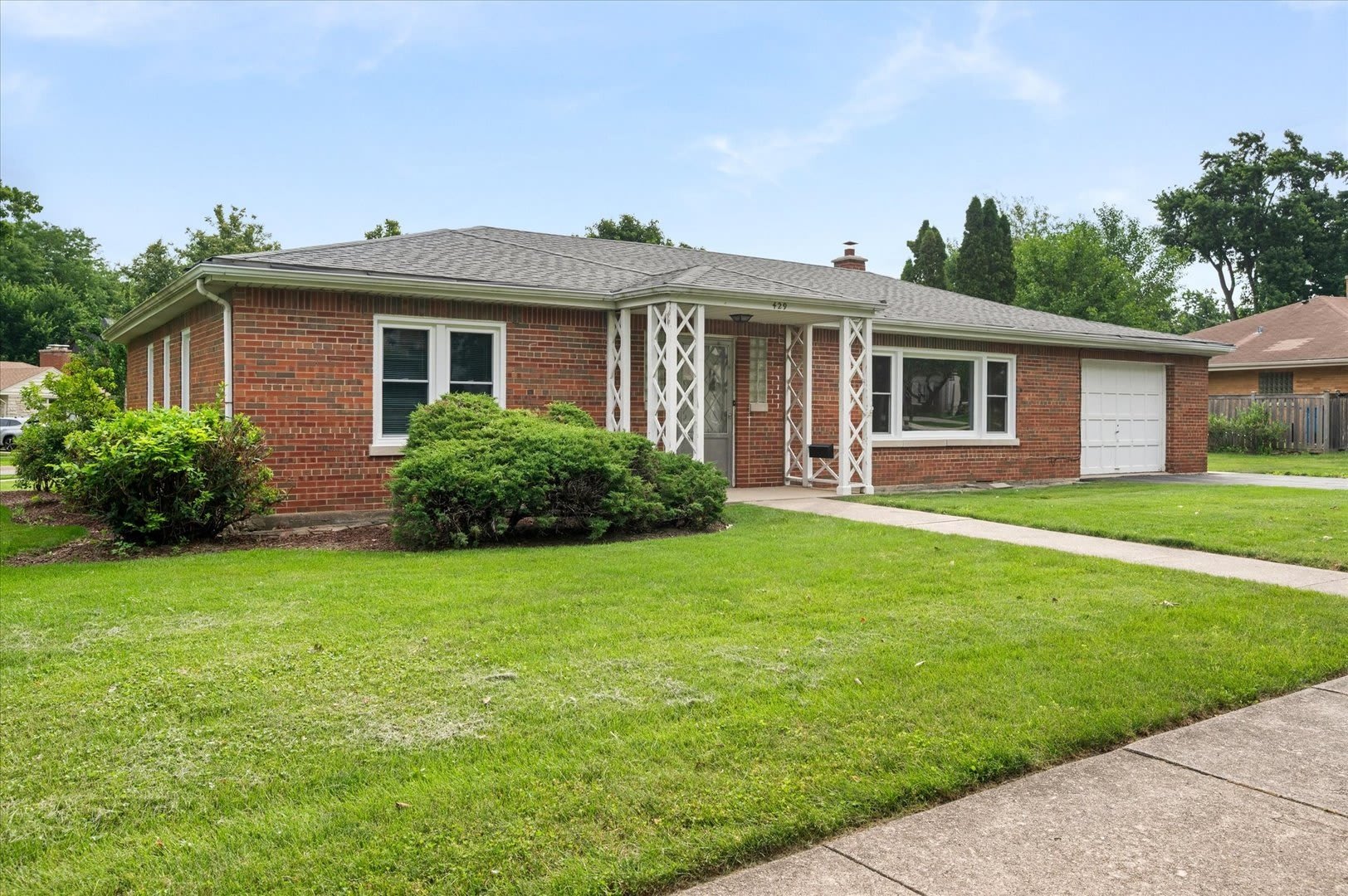 429 S Stratford Avenue – photo 1