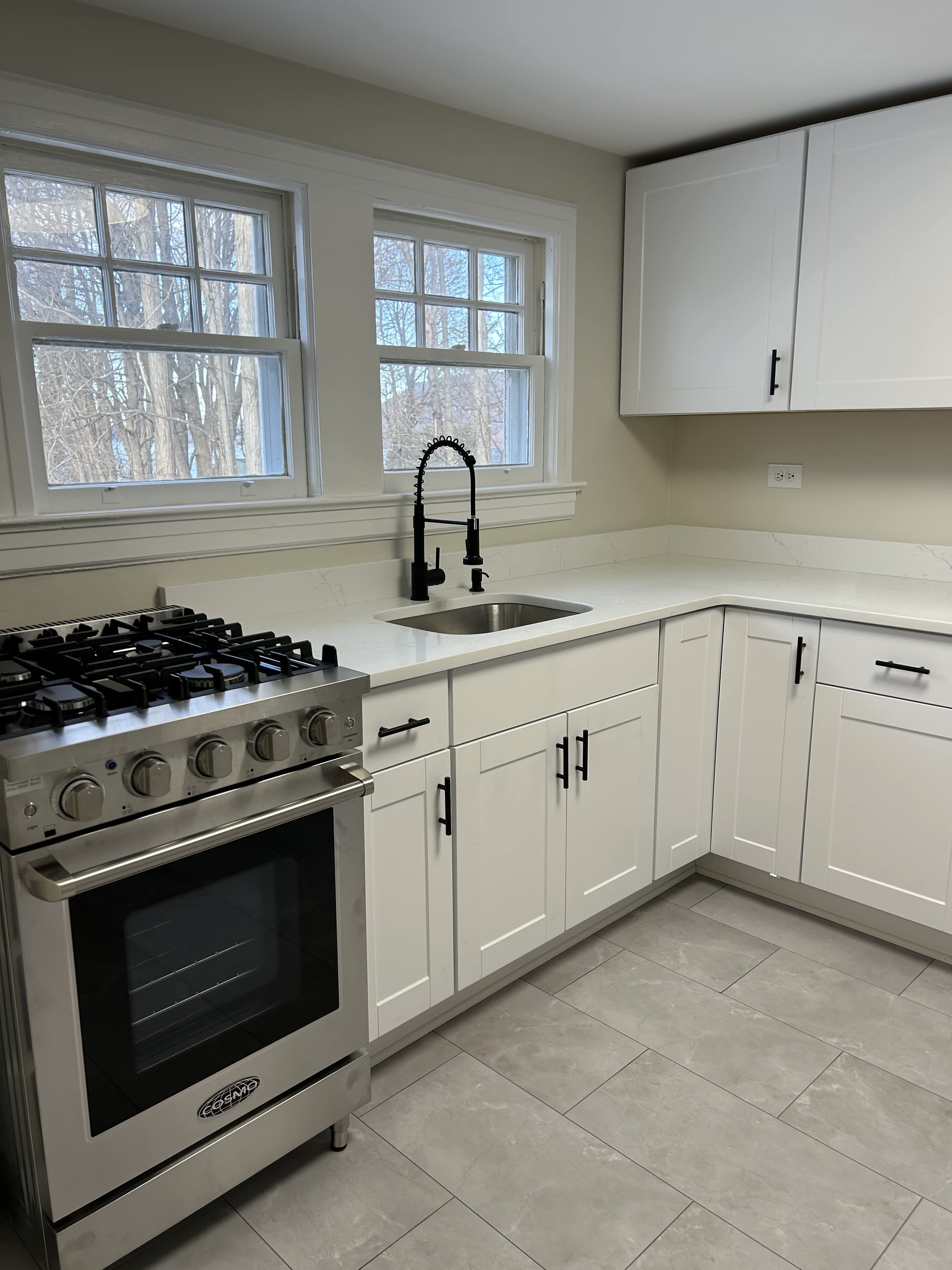 164 Hudson Street – photo 1