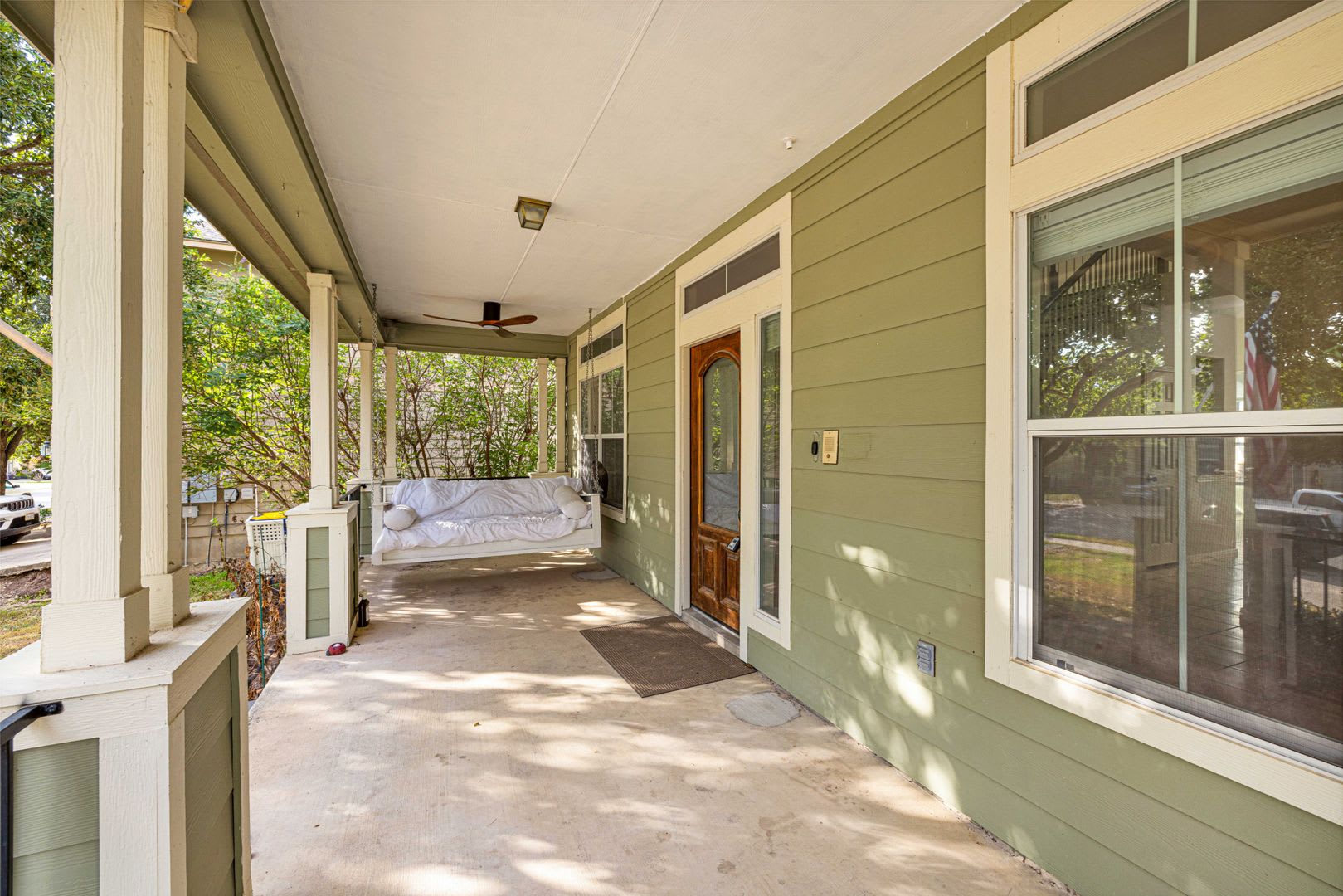 Spacious 4-Bedroom 4-Bathroom + Office in Cibolo, TX! – photo 4